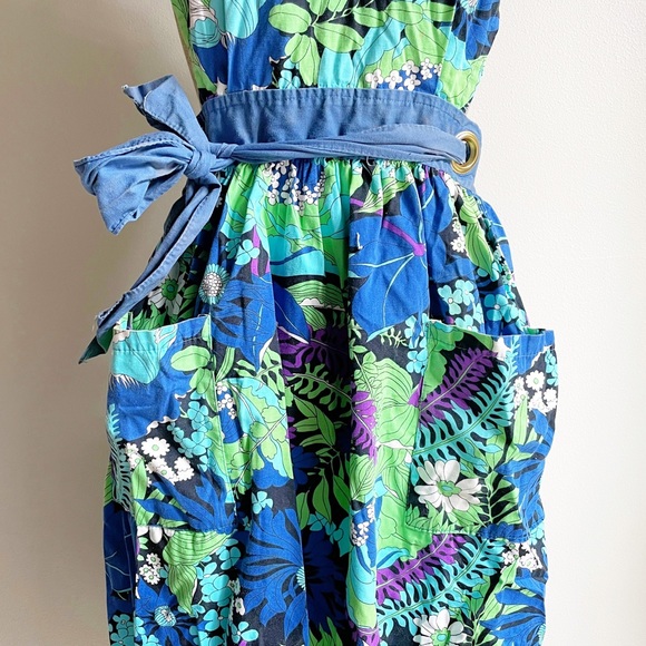 Blue Floral Vintage Pinafore Apron - Picture 11 of 17